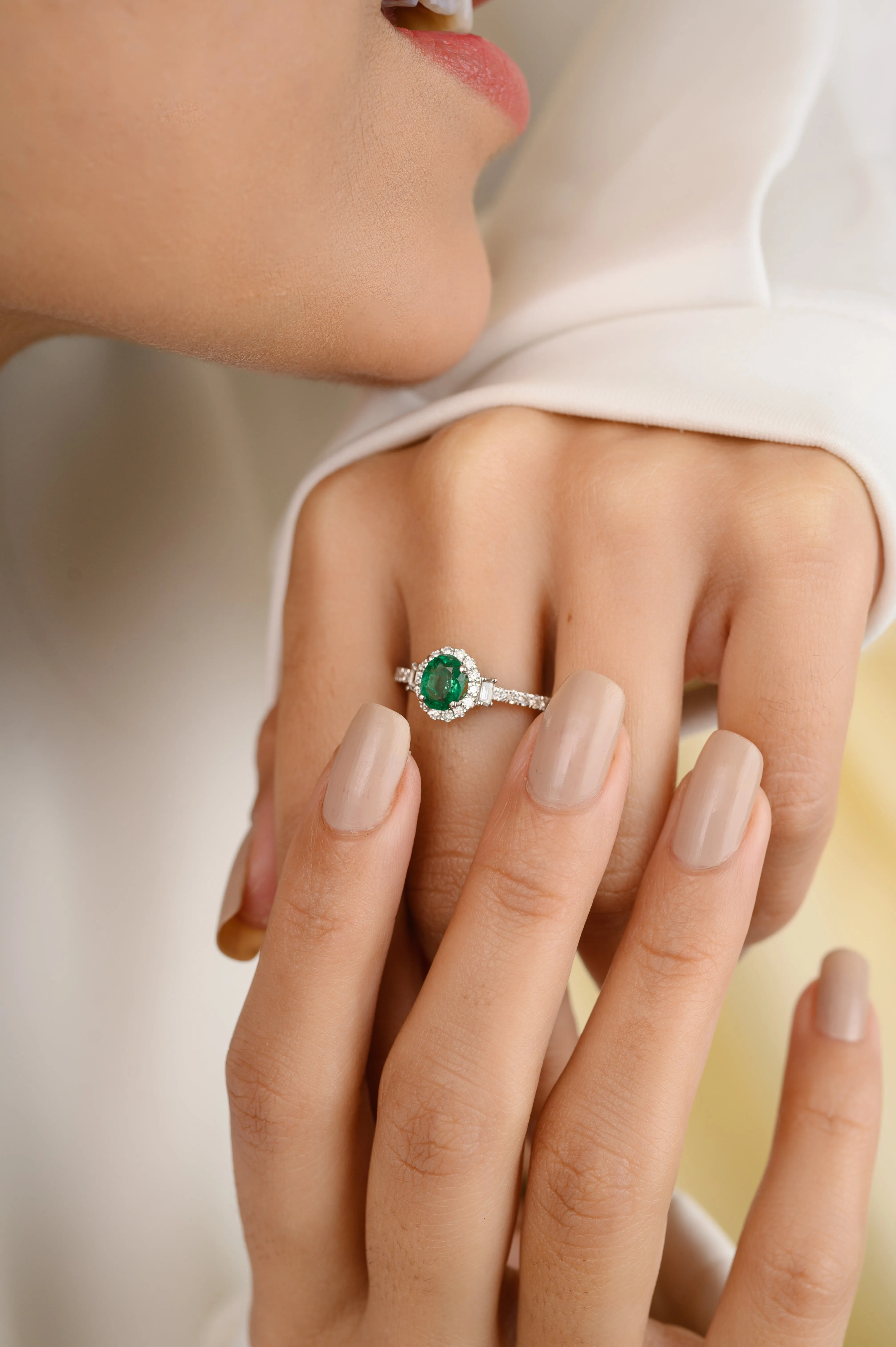 18K Gold Emerald Diamond Statement Ring