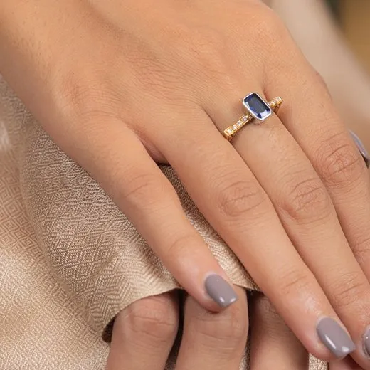 18K Gold Sapphire Statement Ring