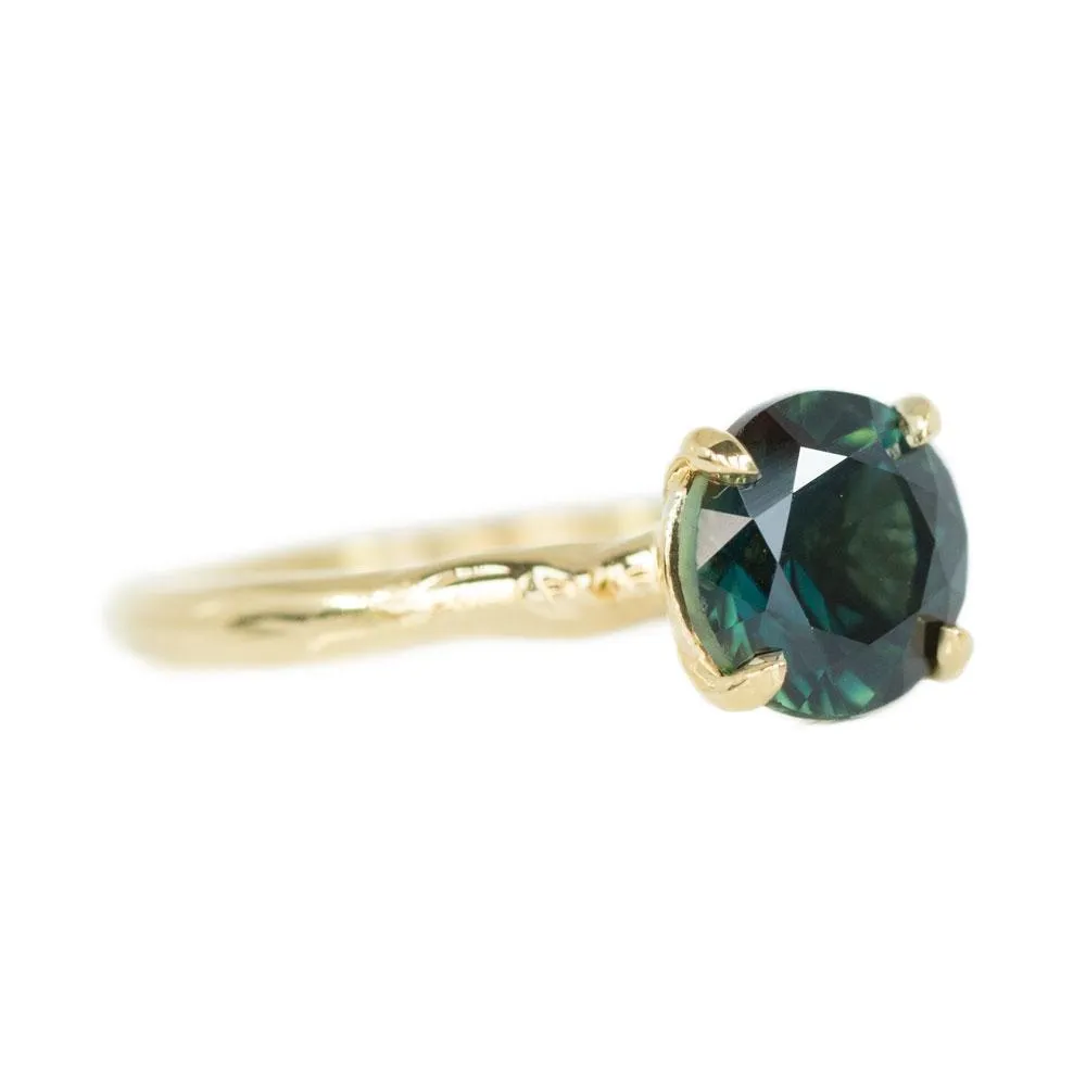 2.66 round deep teal blue green sapphire Alluvial solitaire ring in 18k yellow gold