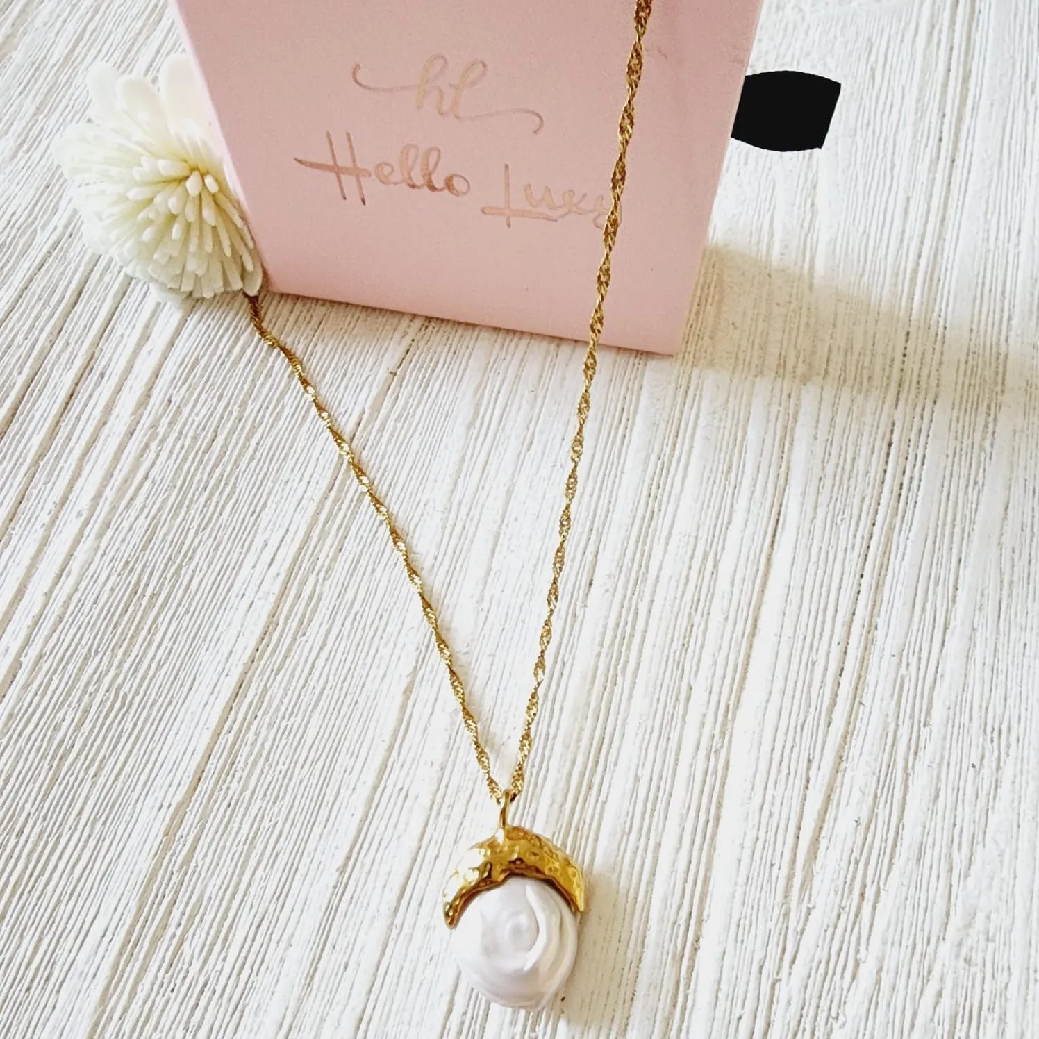 Avelle Necklace