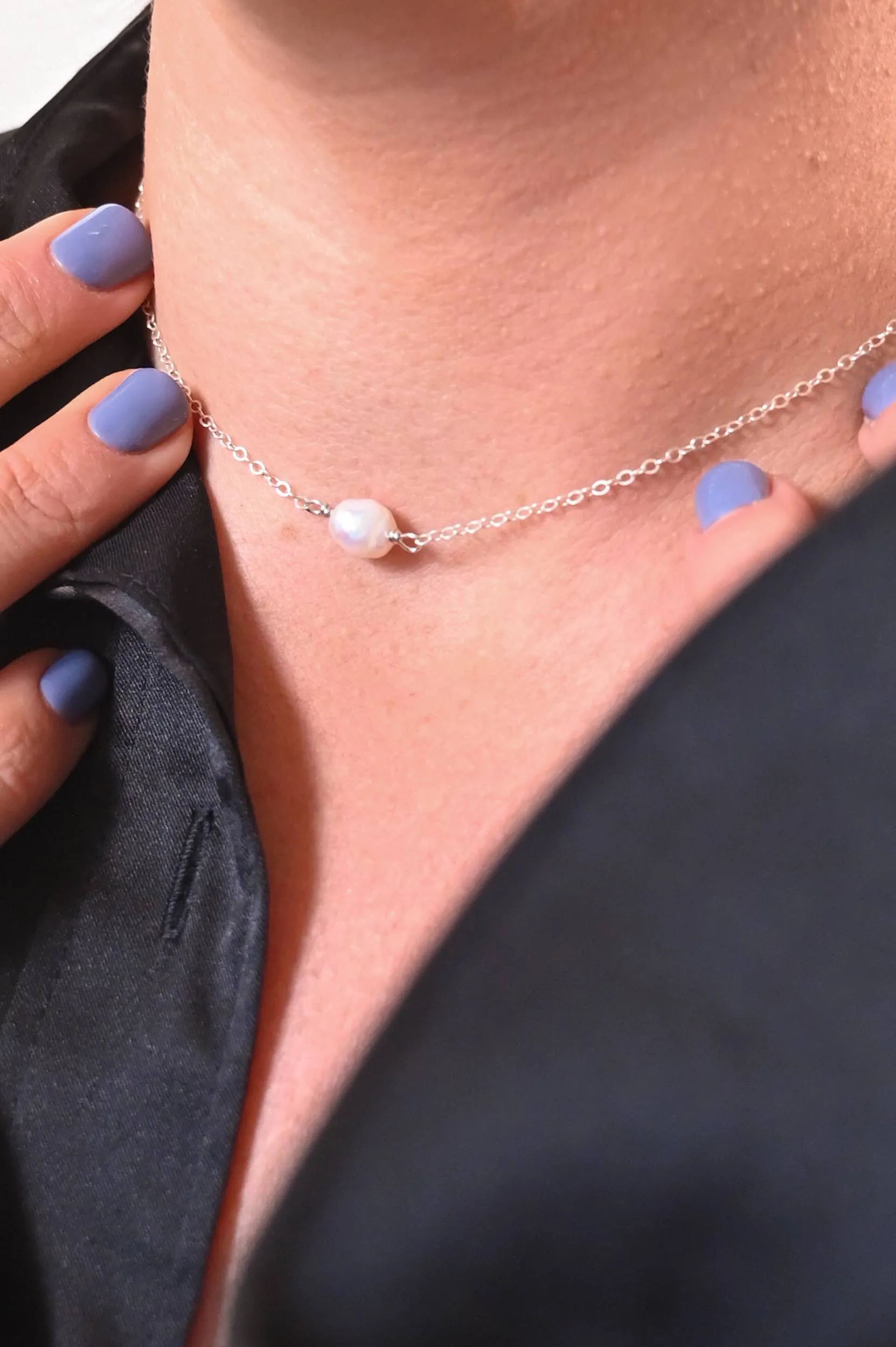 Balance Pearl Choker Necklace