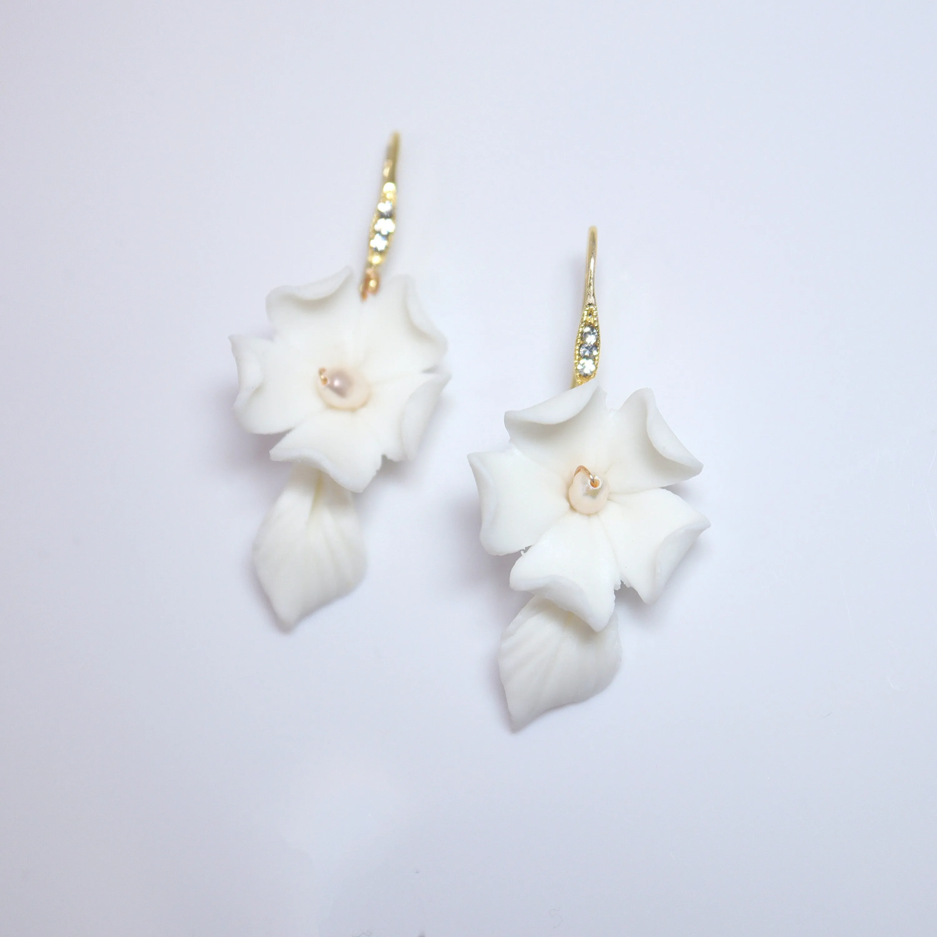 Freshwater Cultured Pearl Ceramic White Flower Hook Rhinestone Earrings, Long Bridal Earring, Pearl Bridal Earrings, Statement Earrings.