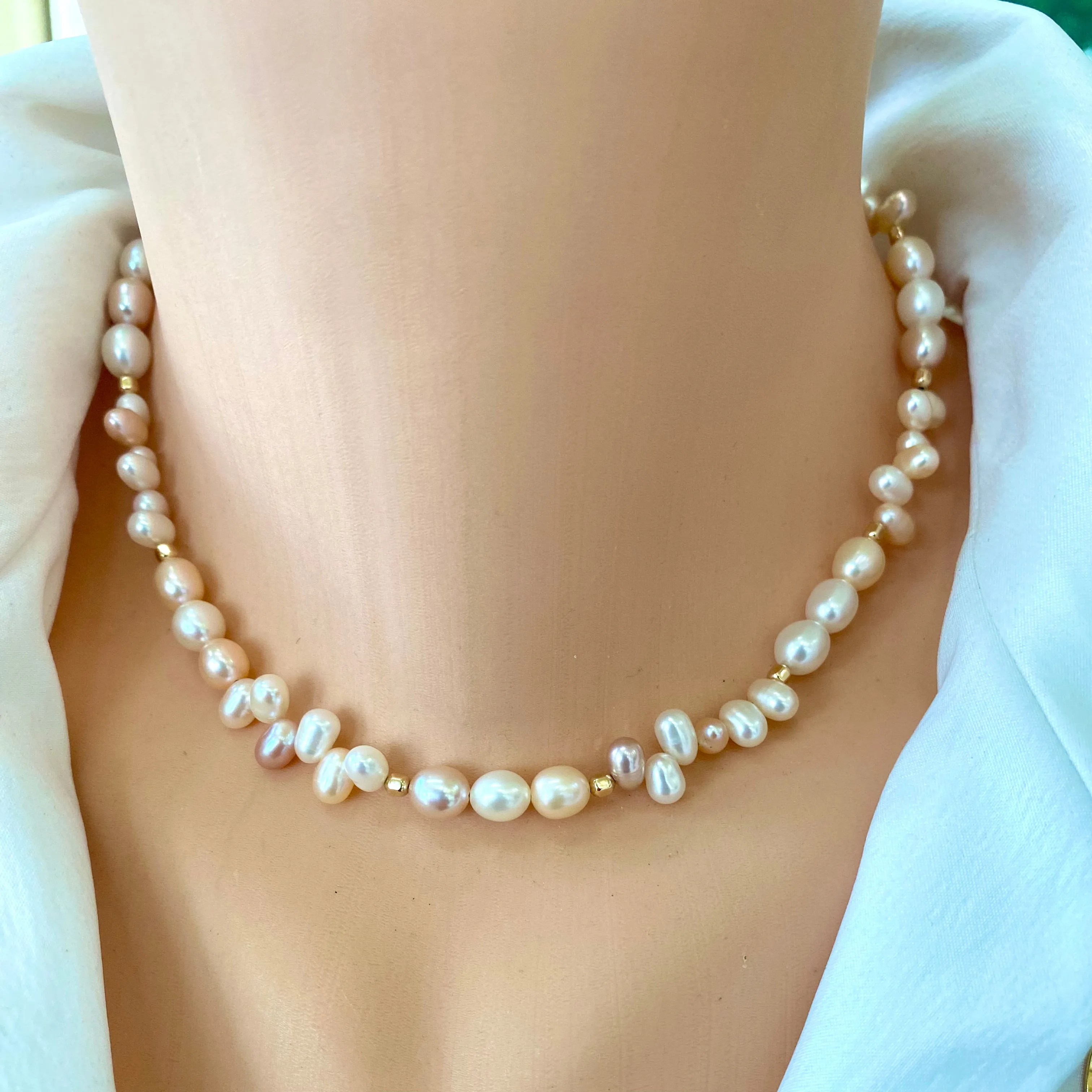 Freshwater Pastel Pearls Toggle Necklace with Gold Filled Details, June Birthstone Gift for Her, 16inc