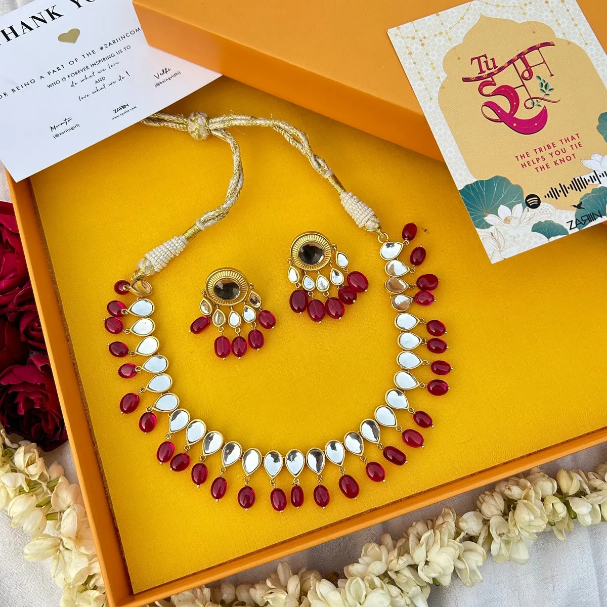 Gal Mitthi Gift Box with Rani Pink Hued Stone