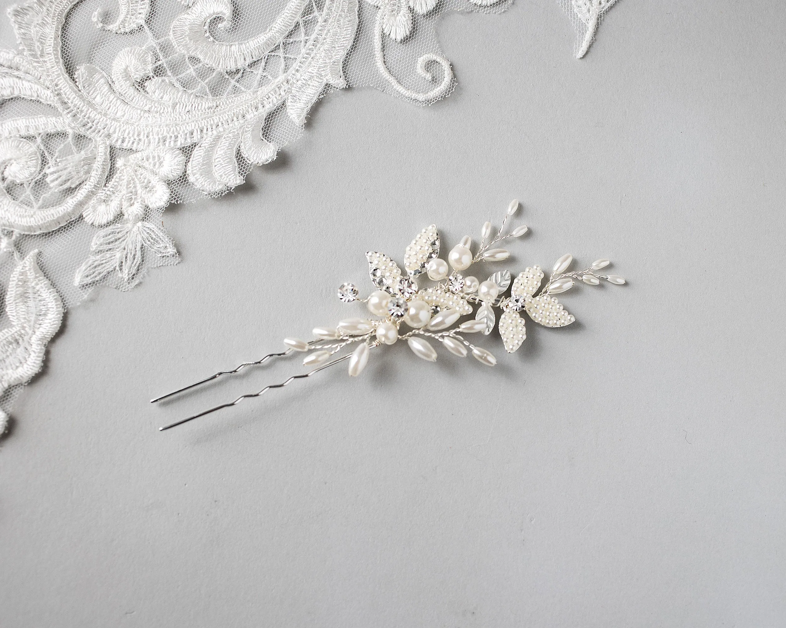 Pearled Leaves and Oat Beads Wedding Hair Pin