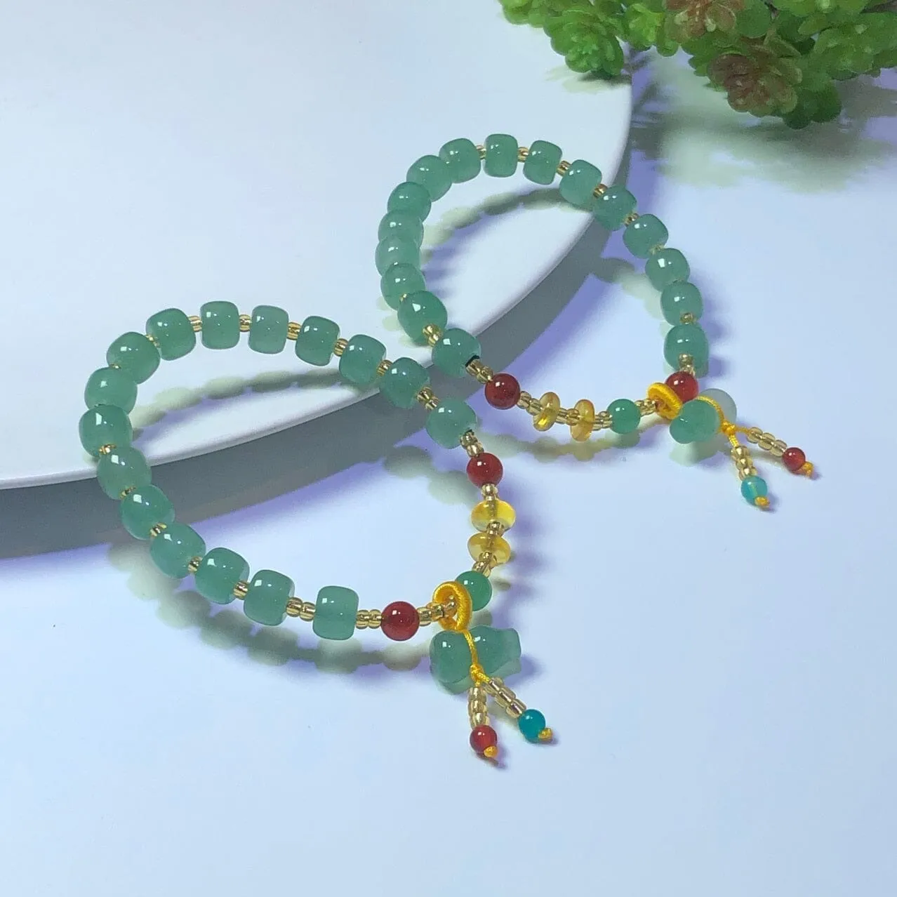 Pretty Green Aventurine Fashion Bracelet