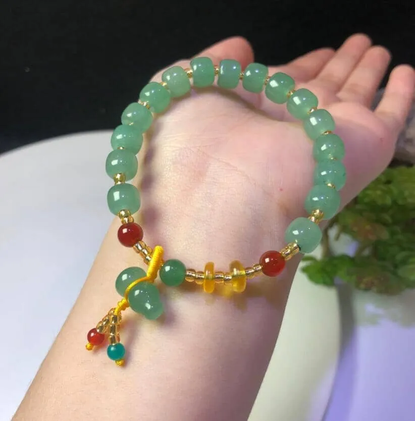 Pretty Green Aventurine Fashion Bracelet