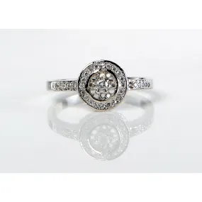 Shimmering Zircon Studded Ring (925 Sterling Silver)