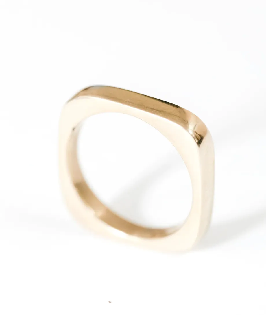 Square Ring I