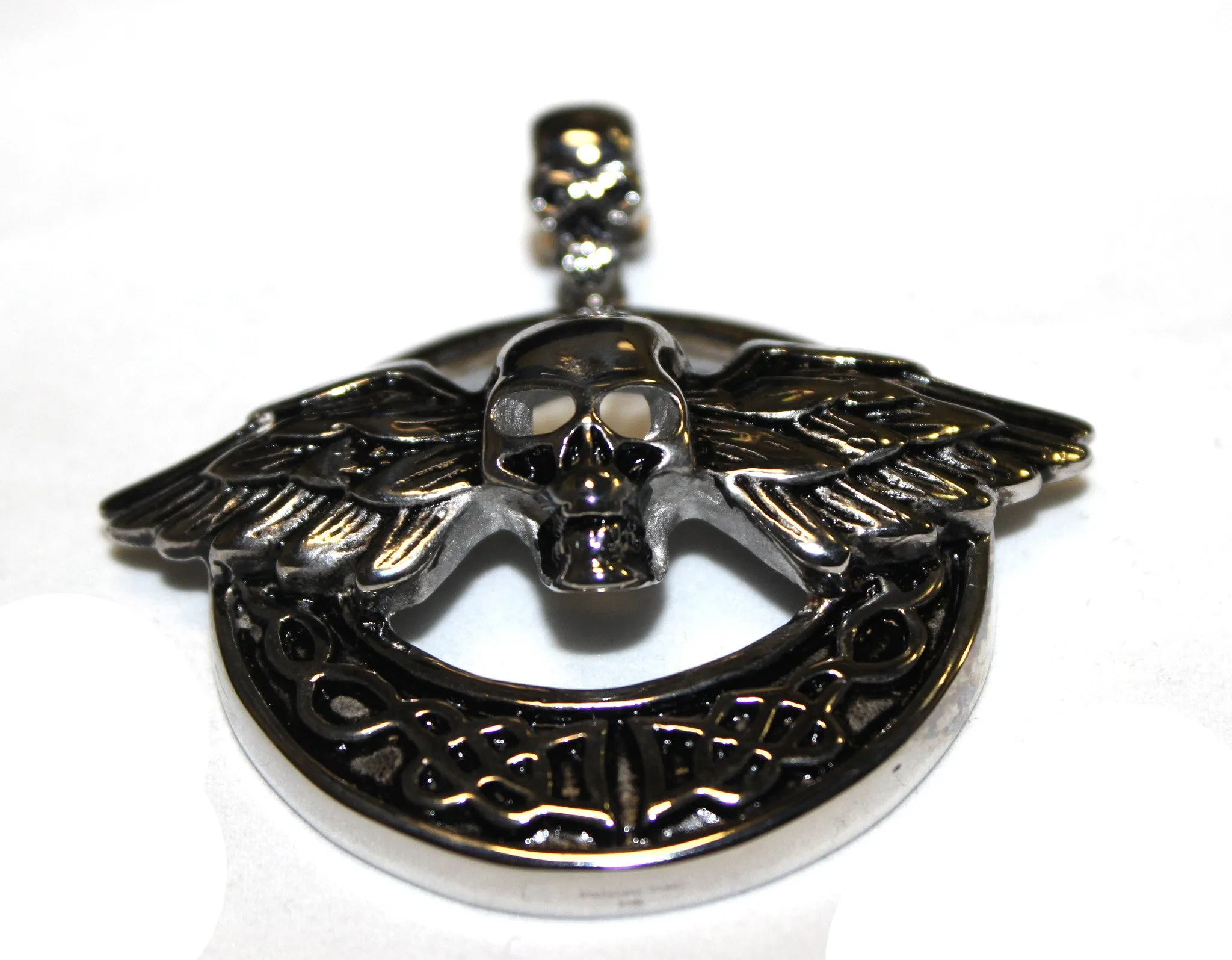 Stainless Steel Circle Skull with Wings Pendant- UDINC0470