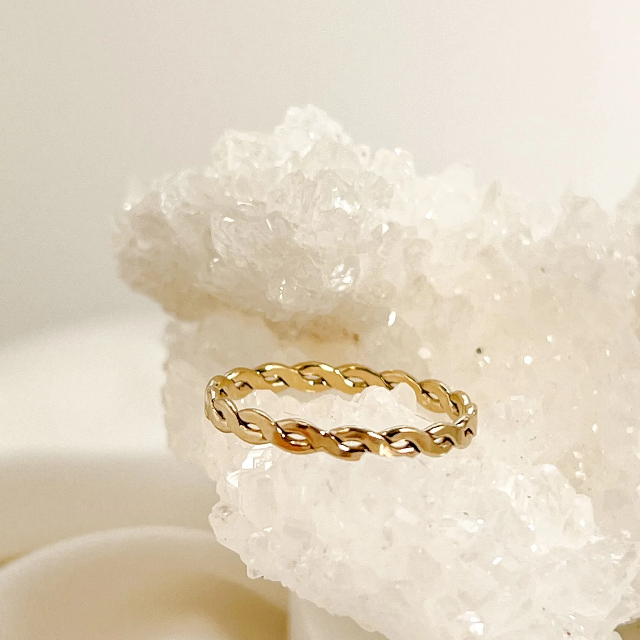 The Affinity Stacking Ring