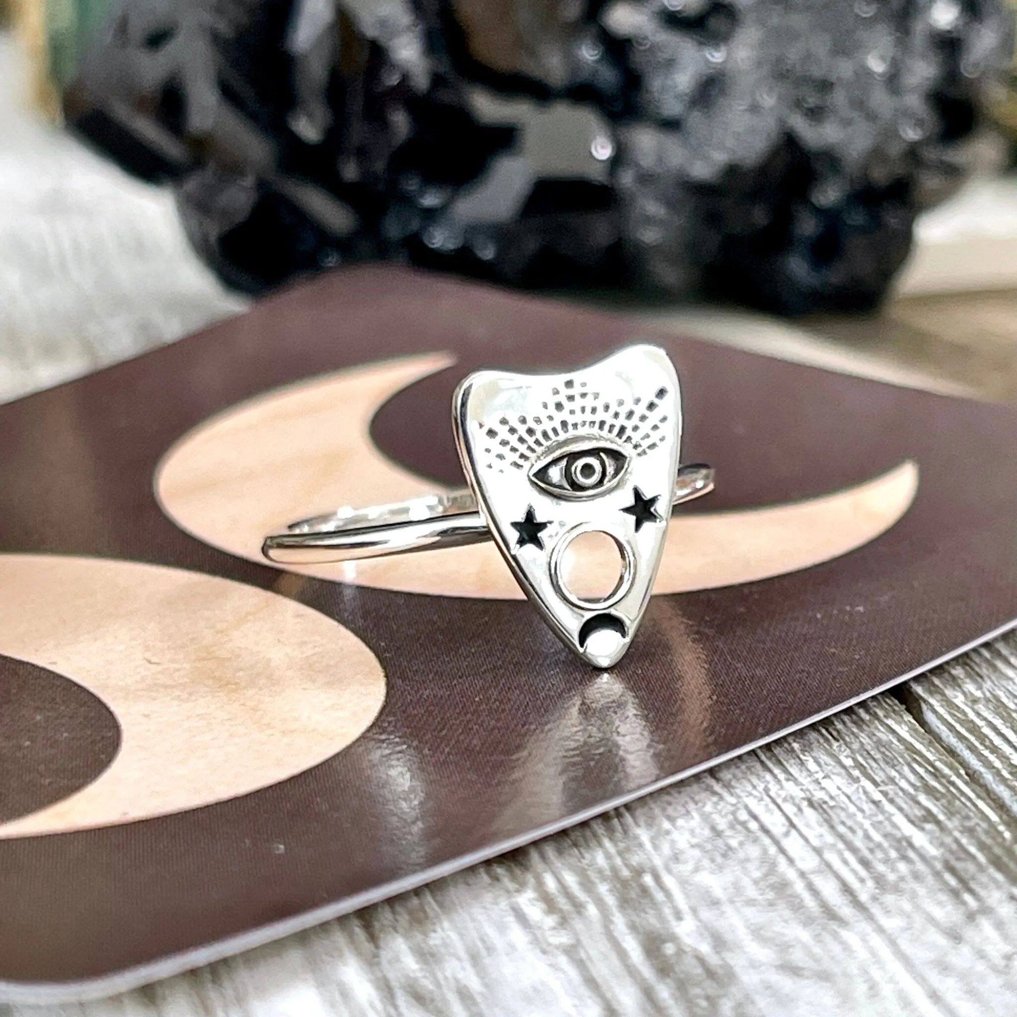 Tiny Talisman Planchette Ring in Sterling Silver / Size 7 8 9