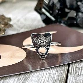 Tiny Talisman Planchette Ring in Sterling Silver / Size 7 8 9