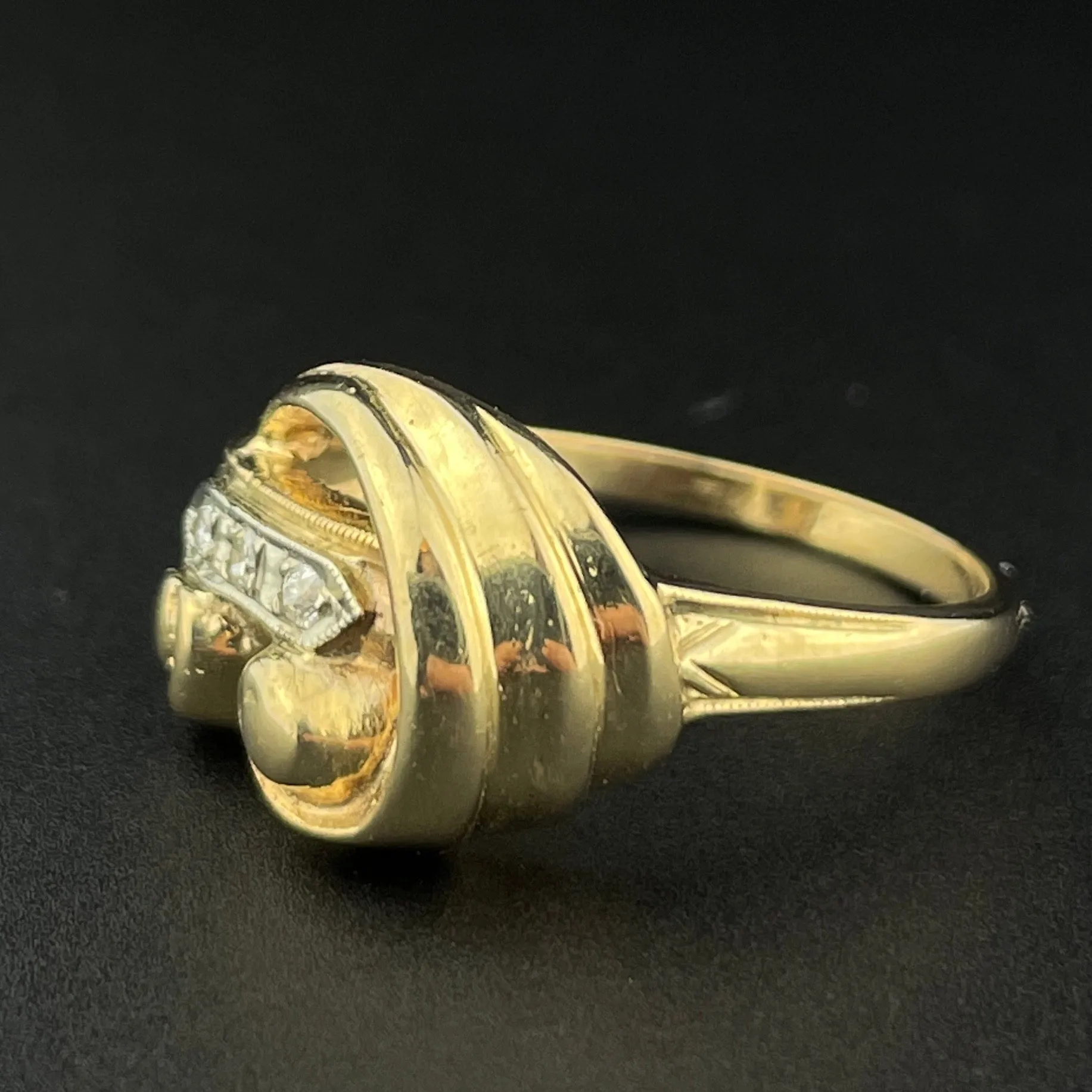 Vintage 14K Gold Three Stone Diamond Ring